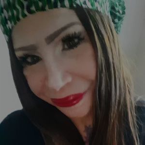 Meet your Posher, Dyane